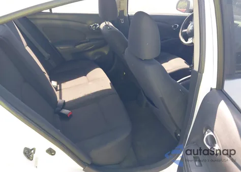 2013 Nissan Versa 1.6 Sv z USA, uszkodzony, nr VIN 3N1CN7AP3DL849778